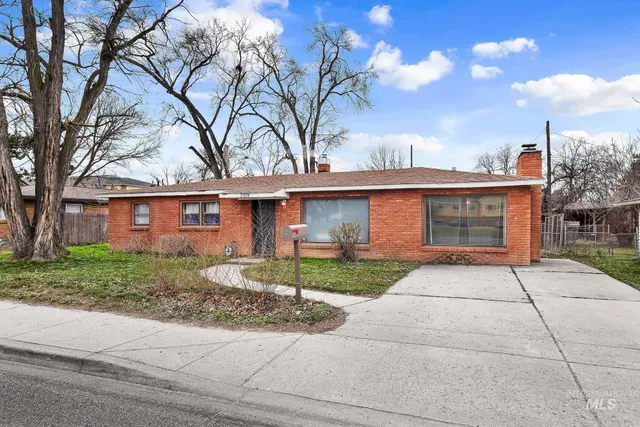 $399,000 | 2519 South Vista Avenue, Boise, ID 83705