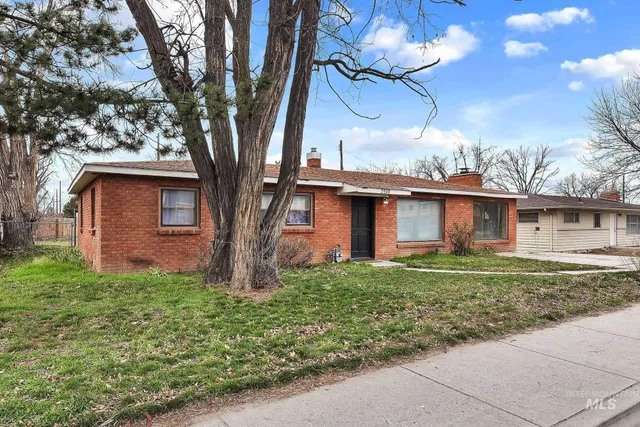 $399,000 | 2519 South Vista Avenue, Boise, ID 83705