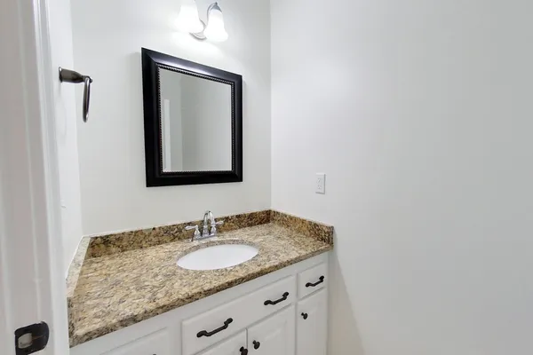$549,900 | 107 Andee Way, Thomasville, GA 31757