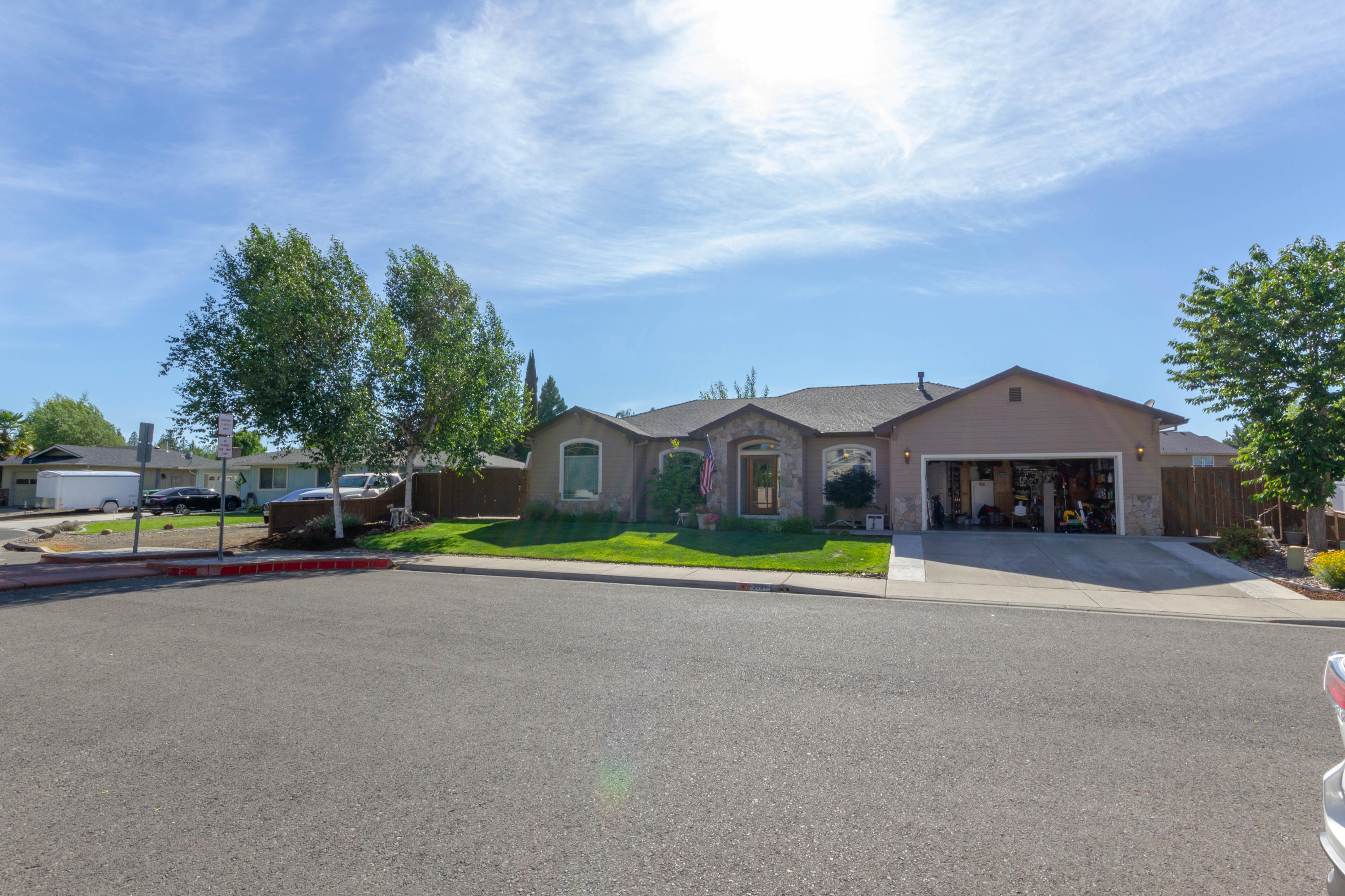 313 Donna Way Central Point, OR 97502 - Photo 31 of 32 313 Donna Way -2
