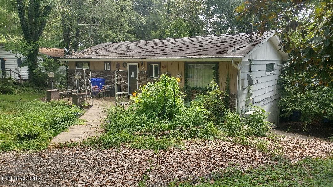 129 Indian Lane Oak Ridge, TN 37830 - Photo 2 of 21 Gallery Image 2