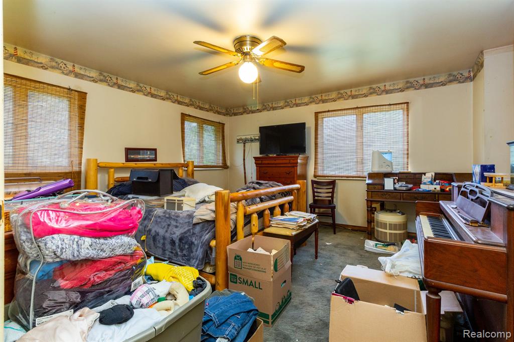 49055 Judd Road Belleville, MI 48111 - Photo 15 of 33