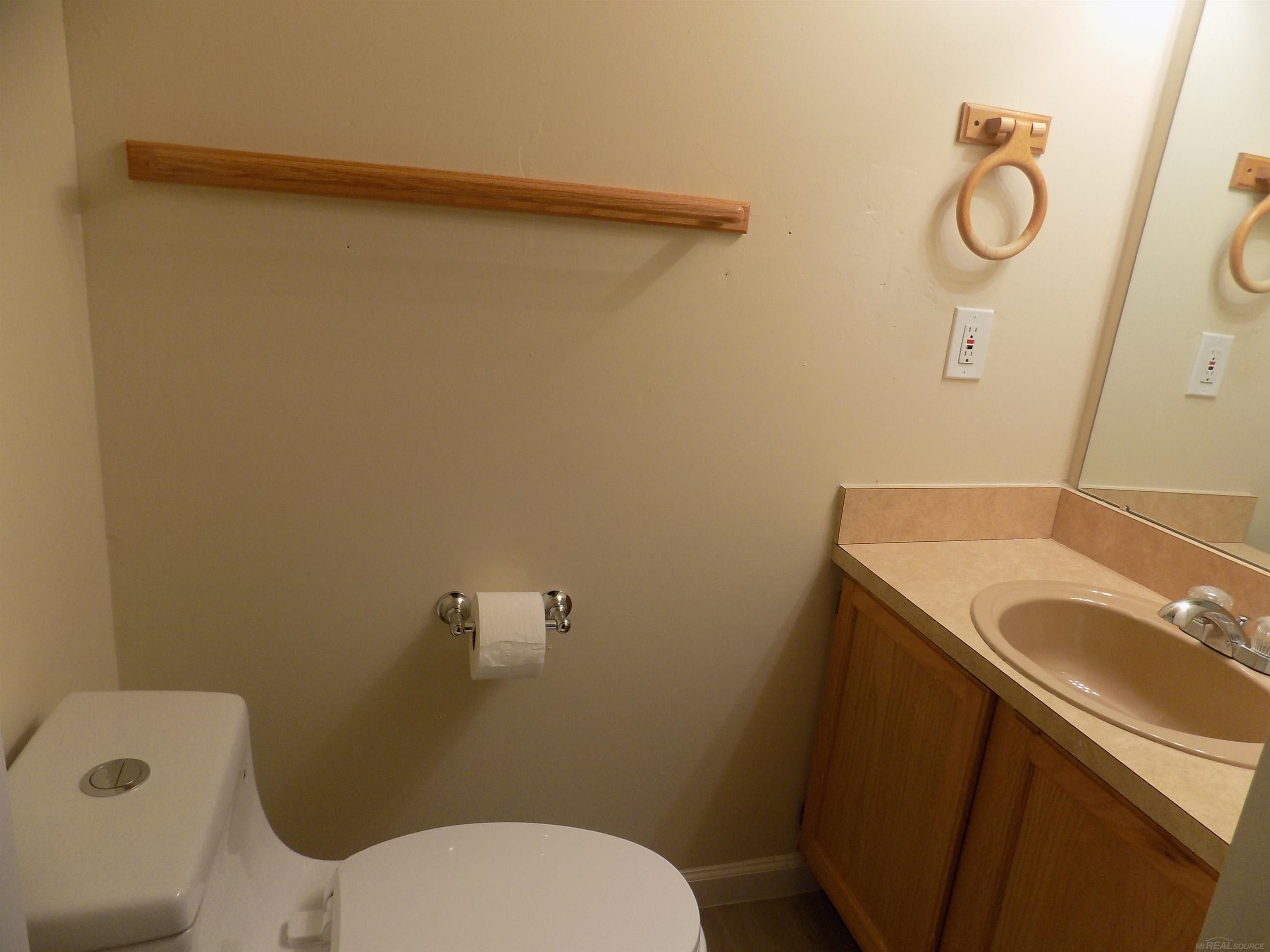40043 Crosswinds Road Novi, MI 48375 - Photo 5 of 13