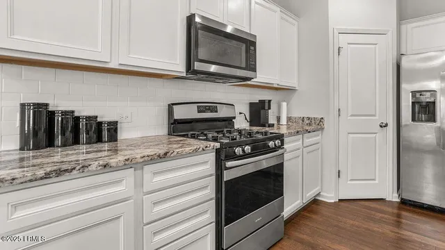 $2,600 | 16 Coosawhatchie Way, Beaufort, SC 29906