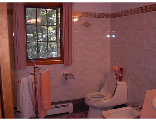 2 Maplewood Road Middleton, MA 01949 - Photo 11 of 12 Gallery Image 11