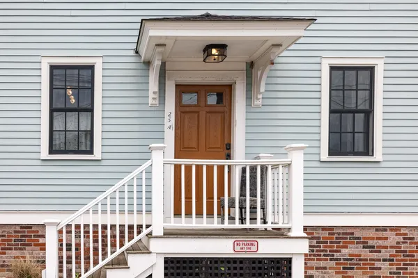 $1,850,000 | 25 South Mill Street, Portsmouth, NH 03801