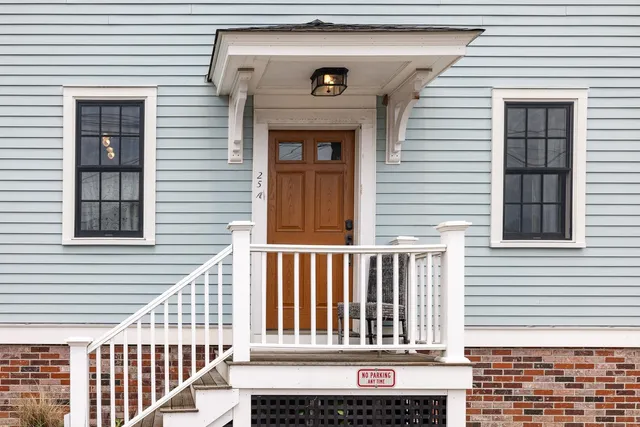 $1,850,000 | 25 South Mill Street, Portsmouth, NH 03801