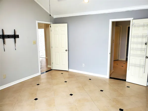 $2,600 | 20114 Atascocita Shores Drive, Humble, TX 77346