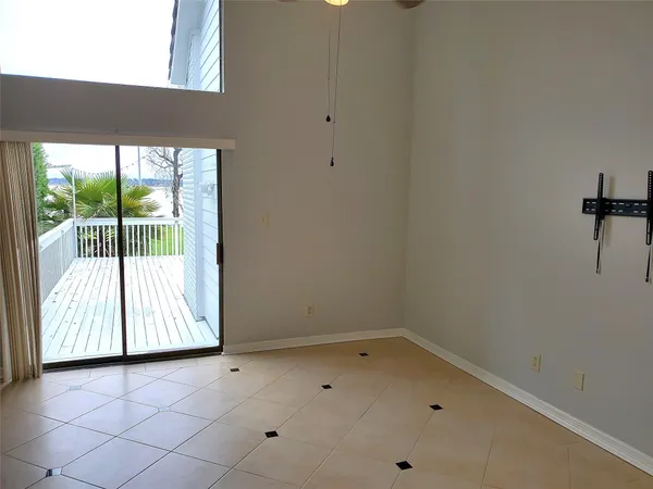 $2,600 | 20114 Atascocita Shores Drive, Humble, TX 77346