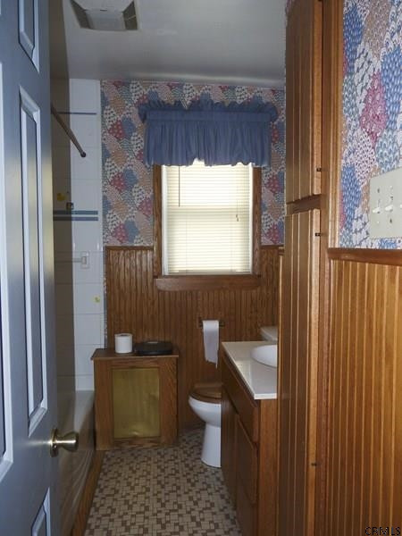 1002 Bill Road Rotterdam, NY 12303 - Photo 11 of 16 Photo 11