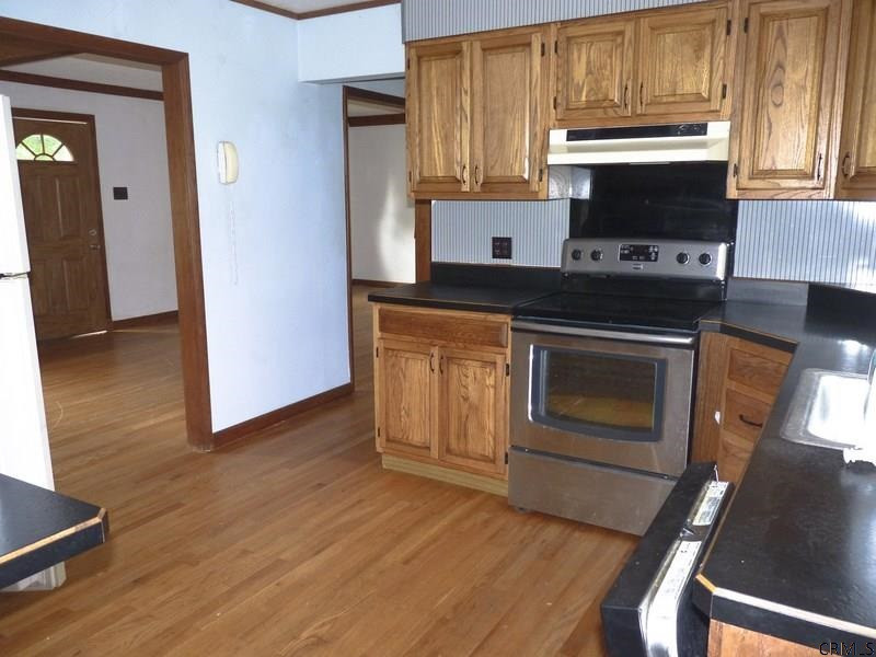 1002 Bill Road Rotterdam, NY 12303 - Photo 5 of 16 Photo 5
