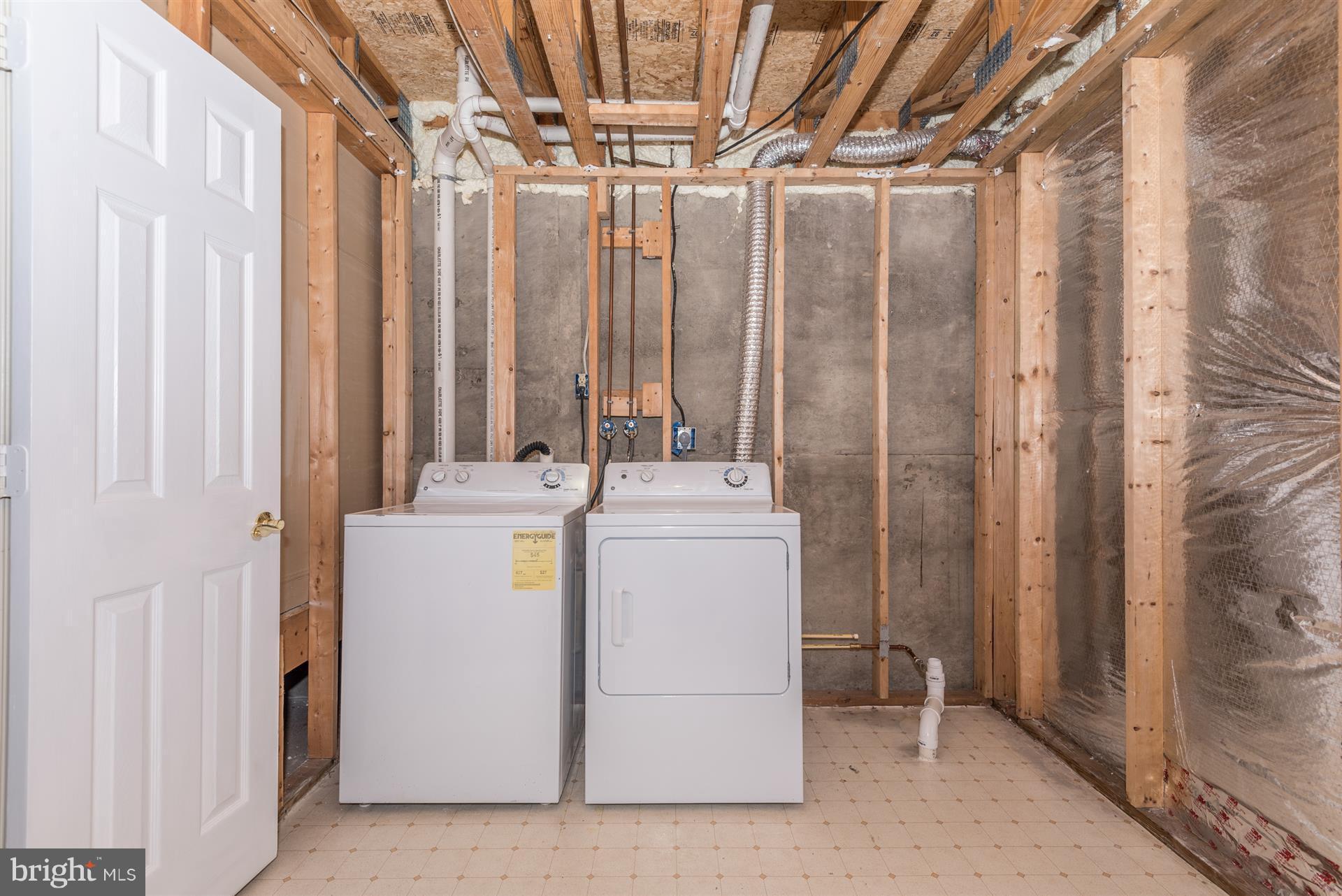 9249 Ridgefield Circle Frederick, MD 21701 - Photo 22 of 30 Laundry Room