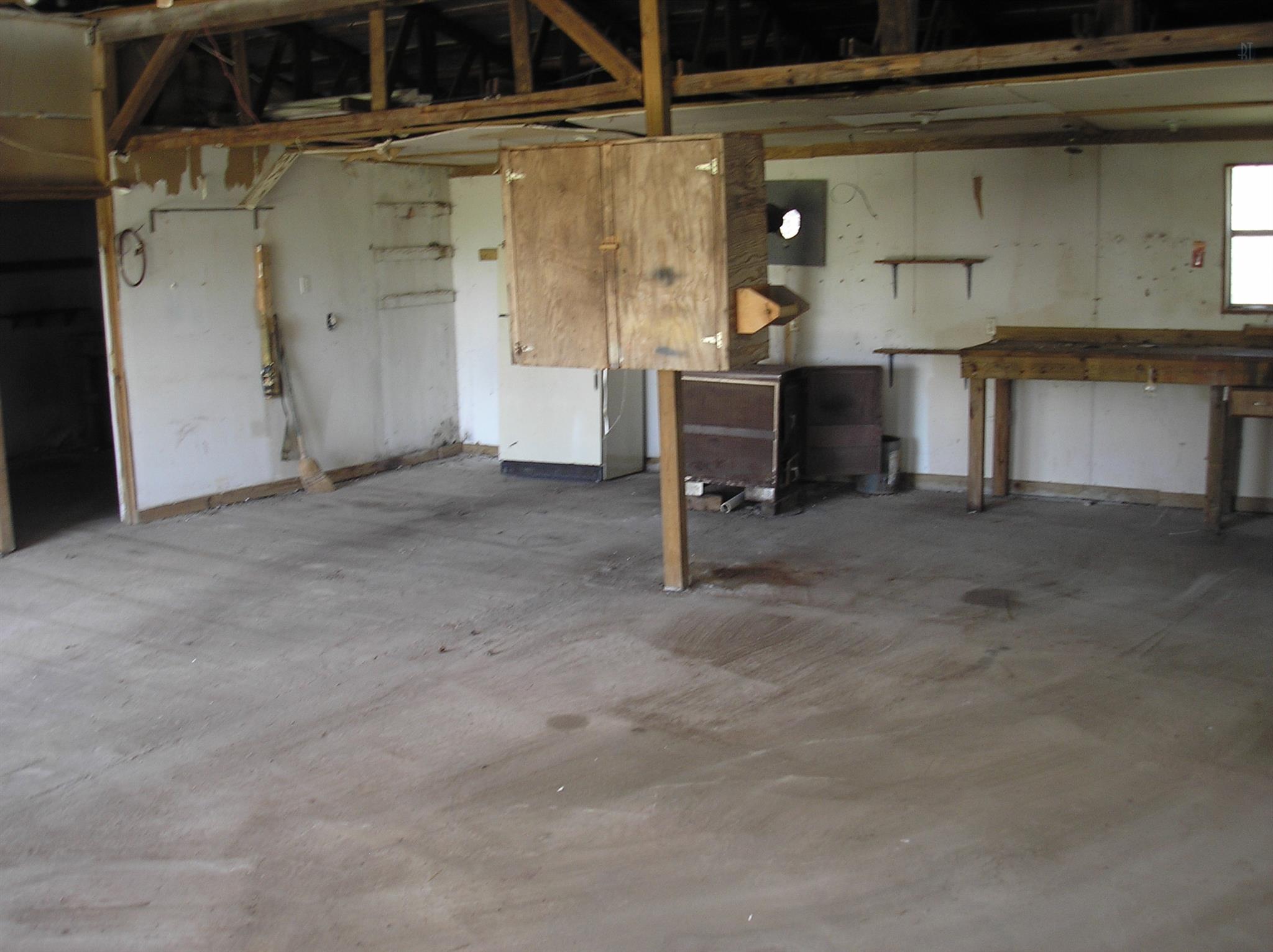 2246 Fall River Road Leoma, TN 38468 - Photo 20 of 22