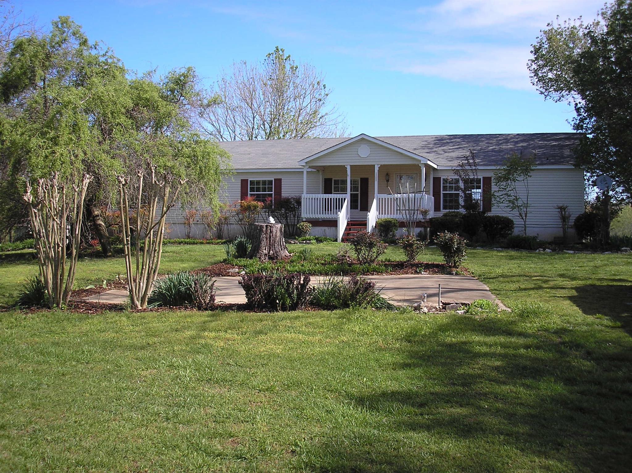 2246 Fall River Road Leoma, TN 38468 - Photo 22 of 22