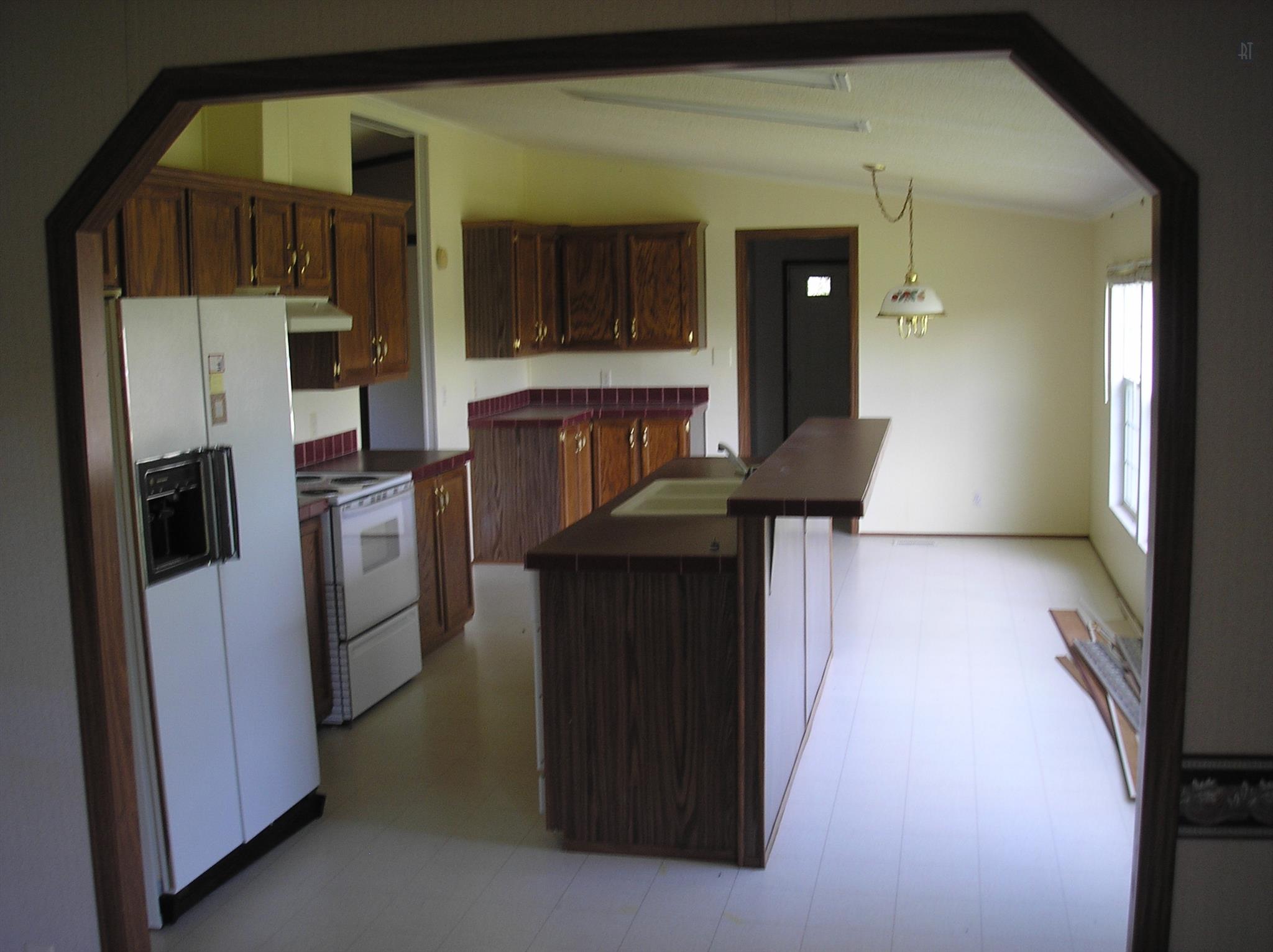 2246 Fall River Road Leoma, TN 38468 - Photo 9 of 22