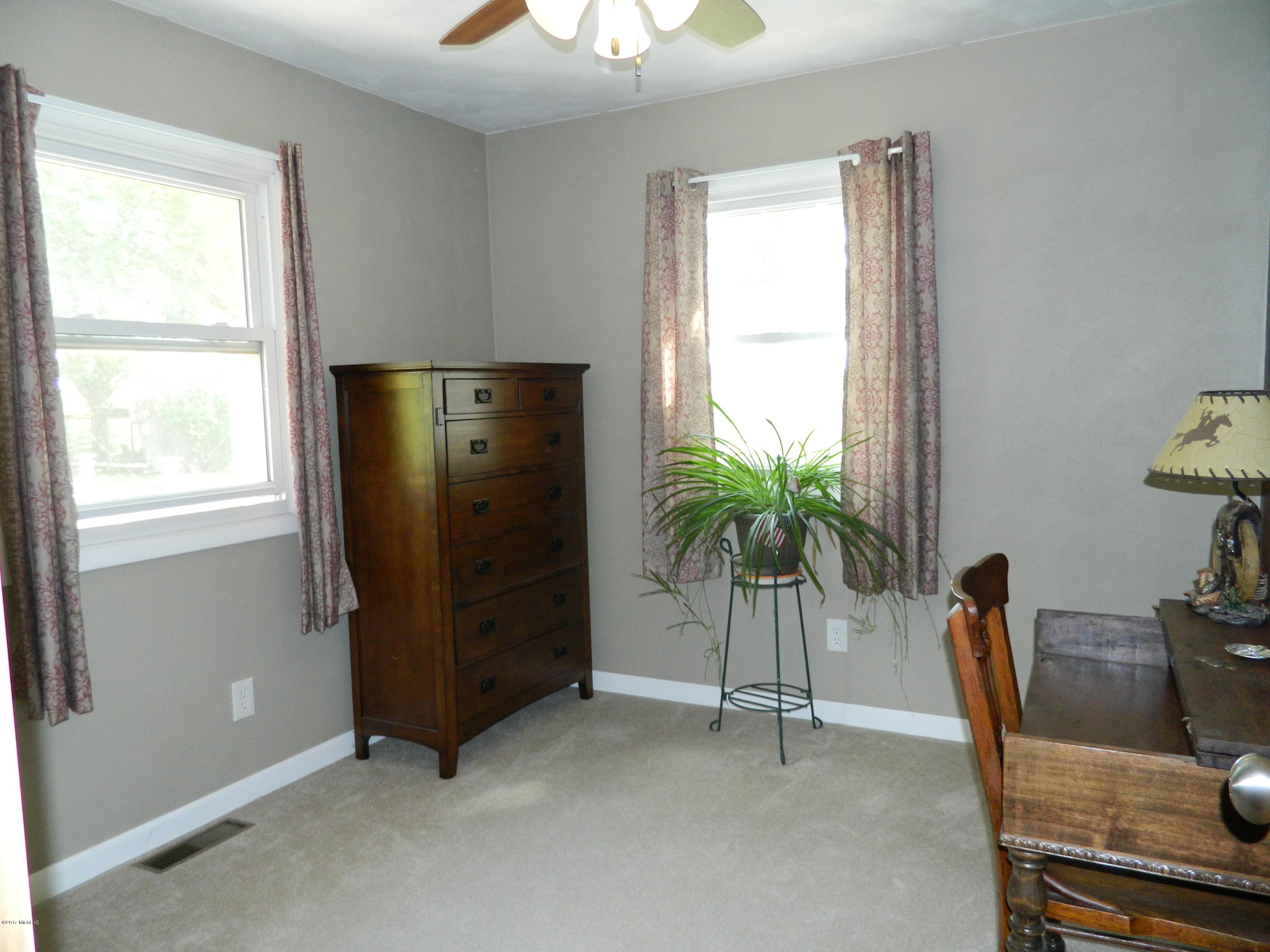 54727 Silver Street Mendon, MI 49072 - Photo 14 of 23 DSCN3535