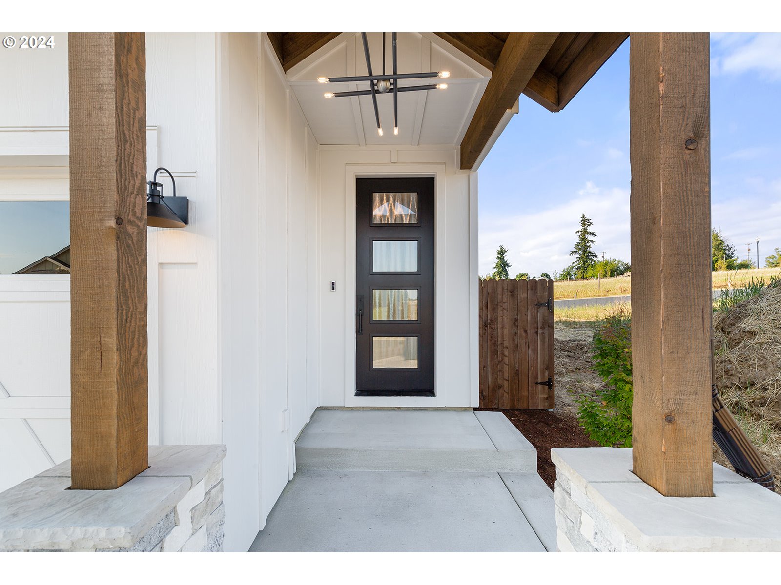 930 Northwest 178th Street Ridgefield, WA 98642 - Photo 2 of 47 a balcony view with a outdoor space