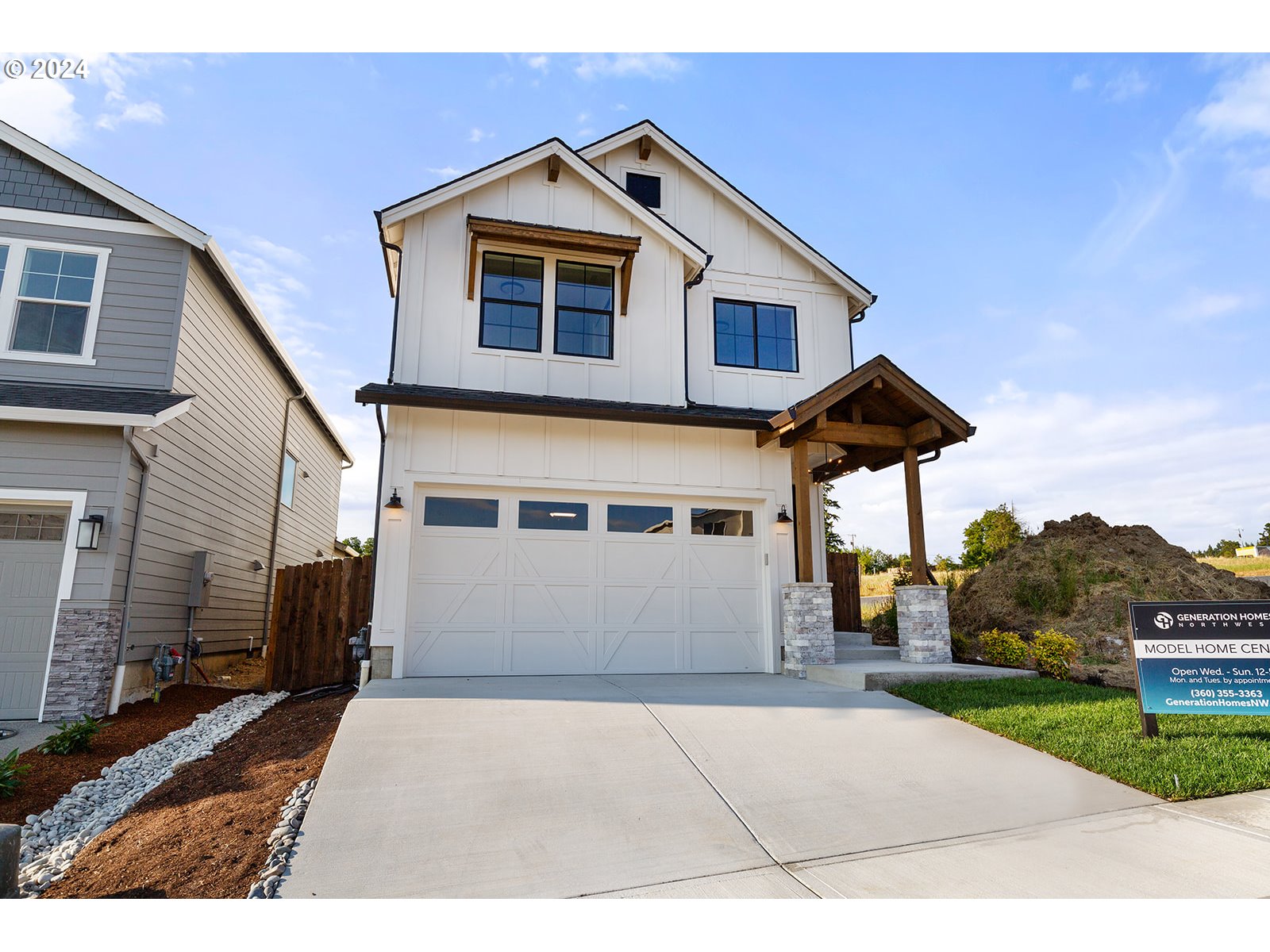 930 Northwest 178th Street Ridgefield, WA 98642 - Photo 6 of 47 a view of a house with a yard