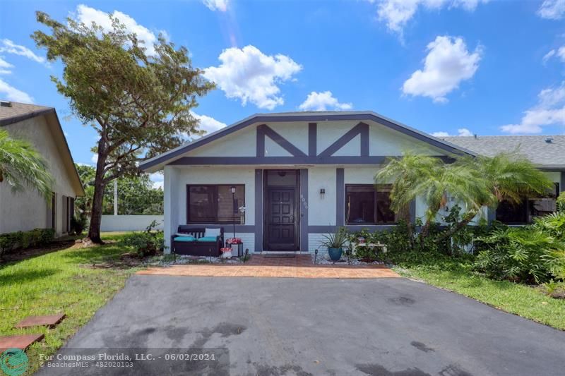 8006 Northwest 100th Way Unit 8006