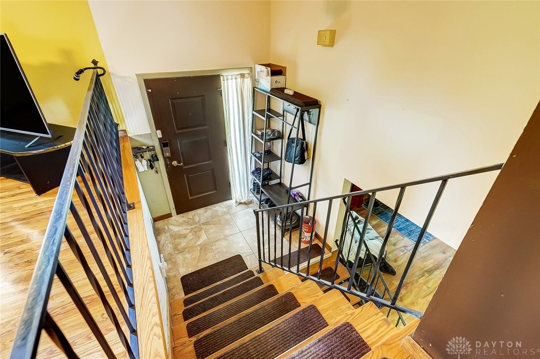 700 Crestmont Drive Riverside, OH 45431 - Photo 6 of 44
