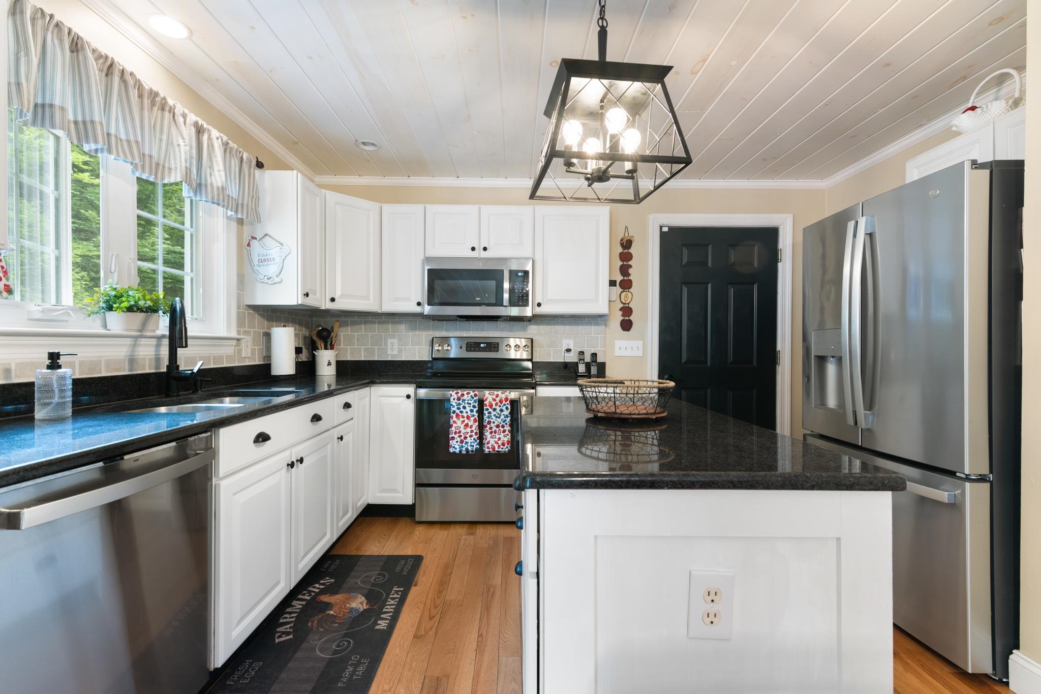 598 Hubbard Hill Road Halifax, VT 05342 - Photo 7 of 42