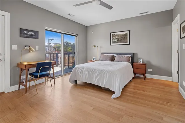 $539,000 | 1533 North Campbell Avenue, Unit 3, Chicago, IL 60622