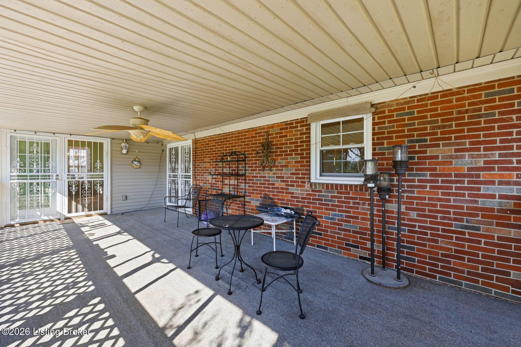 408 Hillcreek Road Shepherdsville, KY 40165 - Photo 46 of 70 photo_online_045