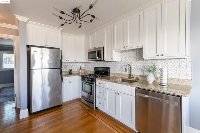 $699,000 | 661 Peralta Avenue, Unit 3, San Francisco, CA 94110