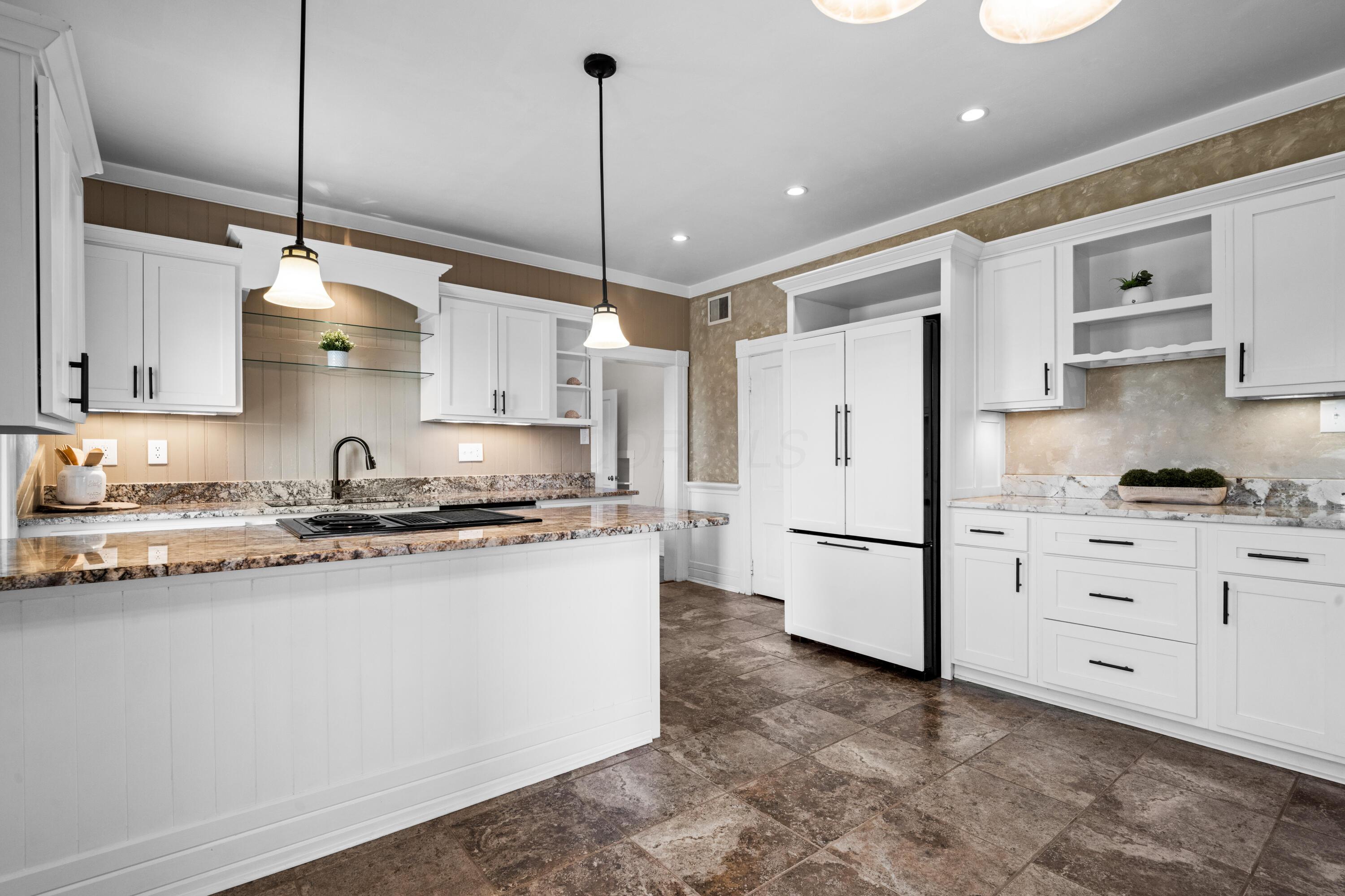13013 Vans Valley Road Galena, OH 43021 - Photo 4 of 25 Kitchen