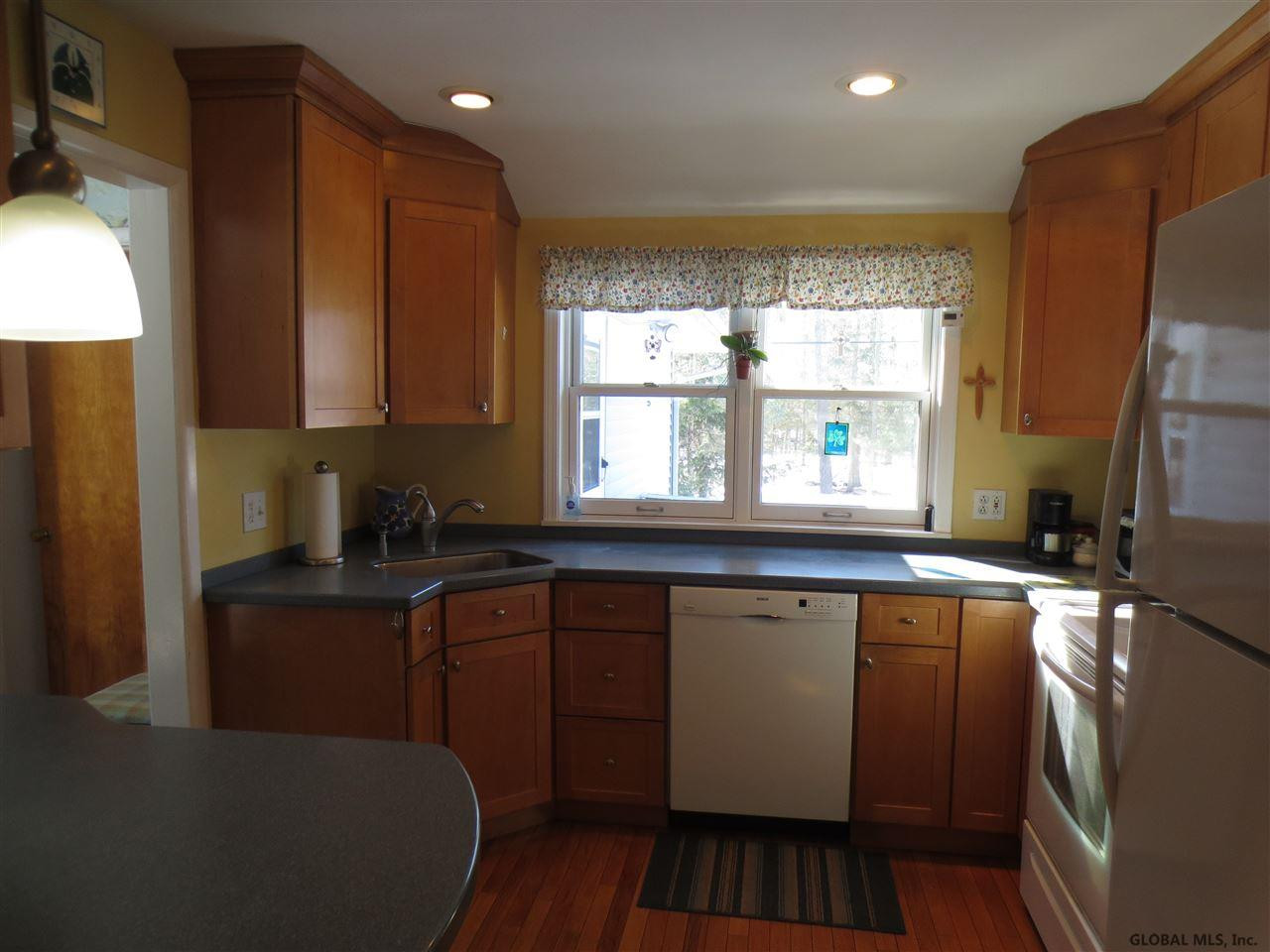 56 Marlboro Road Bethlehem, NY 12054 - Photo 8 of 23 Photo 8