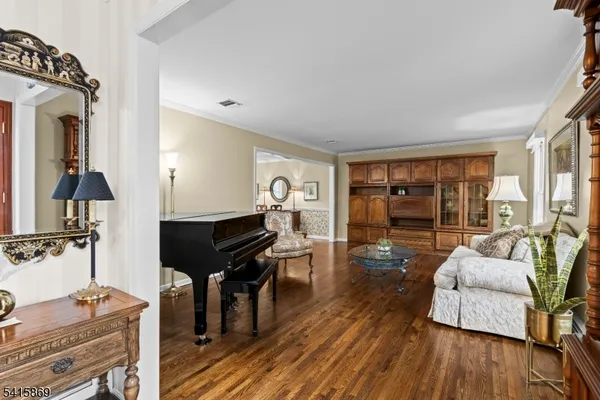 $785,000 | 3 Kerry Place, Flanders, NJ 07836