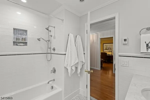 $785,000 | 3 Kerry Place, Flanders, NJ 07836