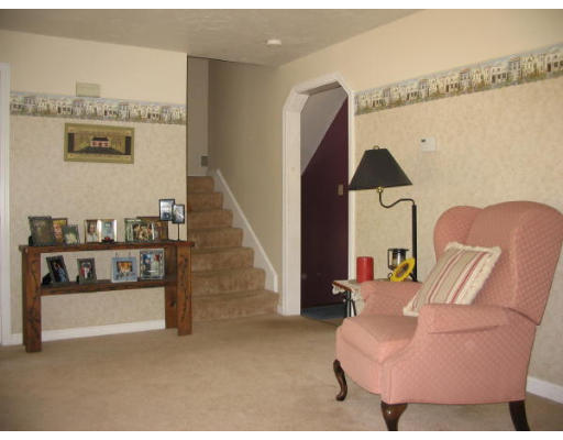 15 Metacomet Road Middleboro, MA 02346 - Photo 3 of 7 Gallery Image 3