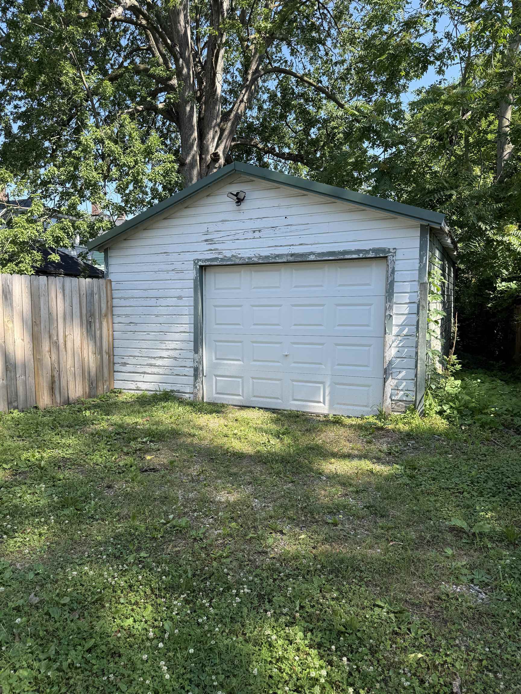 1811 9th Street Bay City, MI 48708 - Photo 18 of 22
