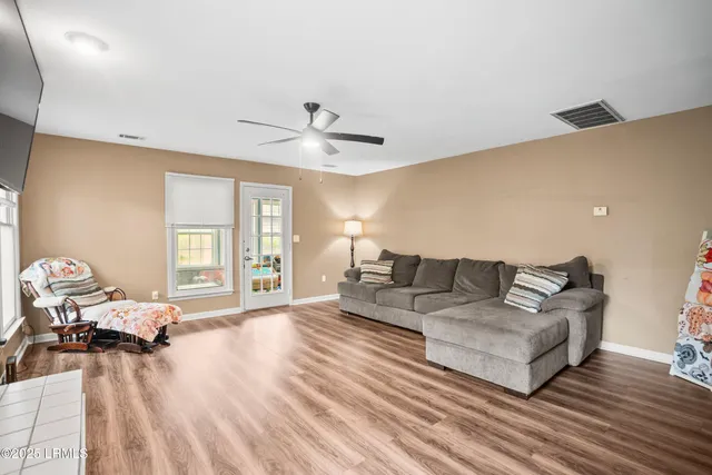 $324,900 | 2605 Joshua Circle, Beaufort, SC 29902