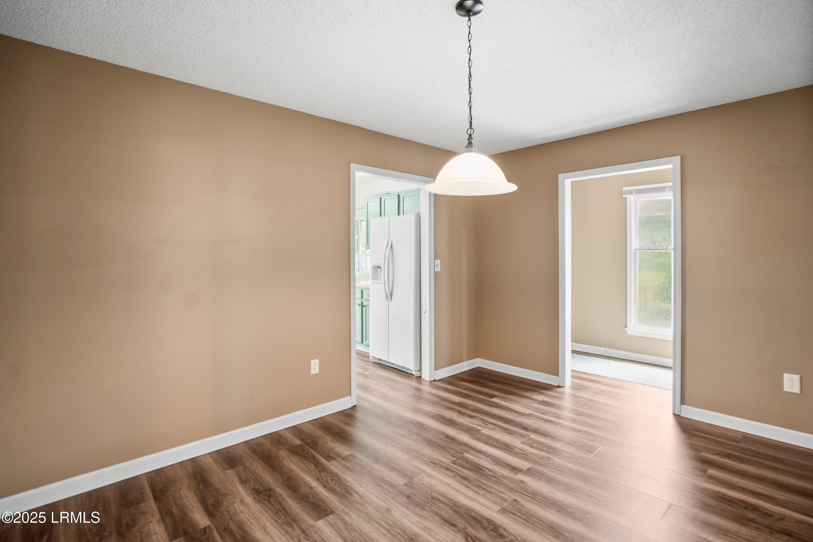 2605 Joshua Circle Beaufort, SC 29902 - Photo 4 of 43 DSC05979-35.jpg-SMALL