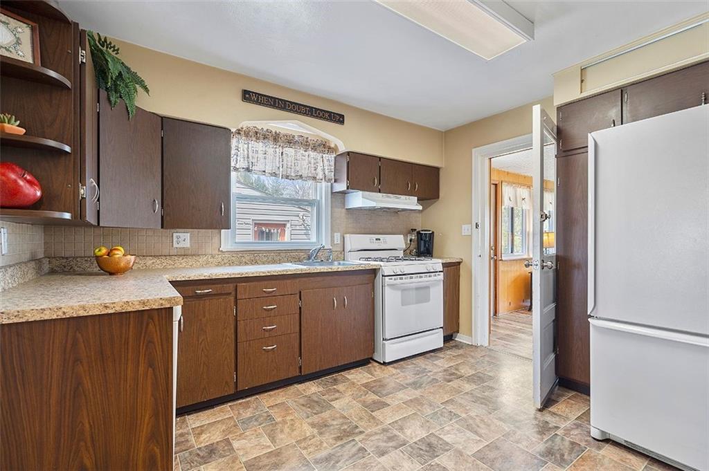 5350 Hardt Road Gibsonia, PA 15044 - Photo 13 of 22 Gallery Image 13