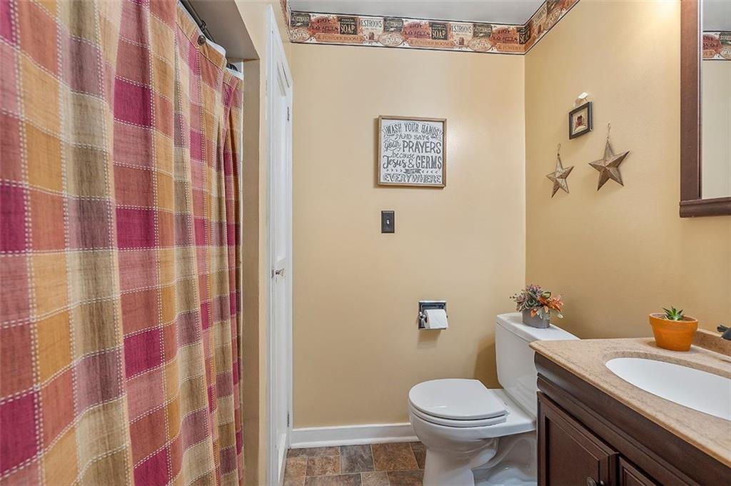 5350 Hardt Road Gibsonia, PA 15044 - Photo 17 of 22 Gallery Image 17