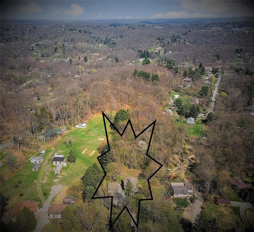 5350 Hardt Road Gibsonia, PA 15044 - Photo 3 of 22 Gallery Image 3