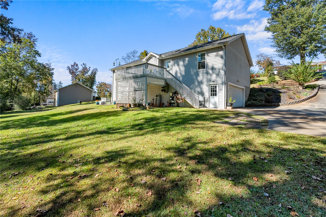 405 Dalton Road Seneca, SC 29678 - Photo 2 of 50 Gallery Image 2