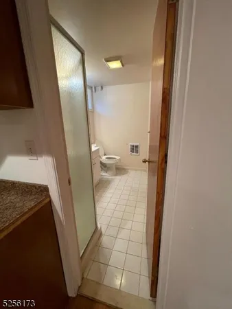 $2,500 | 16 Gifford Court, Unit 1, Maplewood, NJ 07040