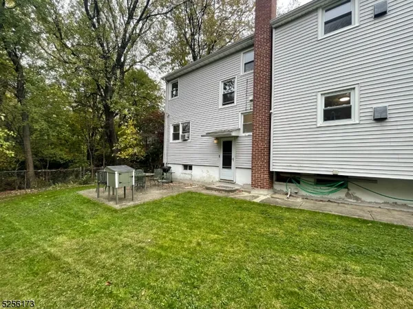 $2,500 | 16 Gifford Court, Unit 1, Maplewood, NJ 07040