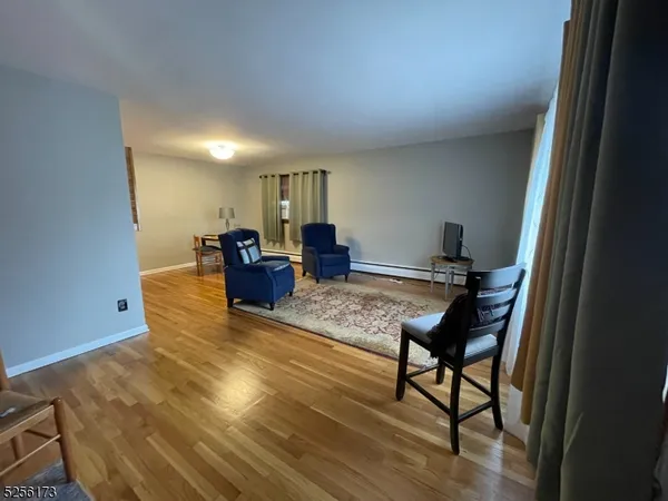 $2,500 | 16 Gifford Court, Unit 1, Maplewood, NJ 07040