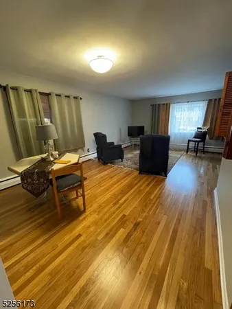 $2,500 | 16 Gifford Court, Unit 1, Maplewood, NJ 07040