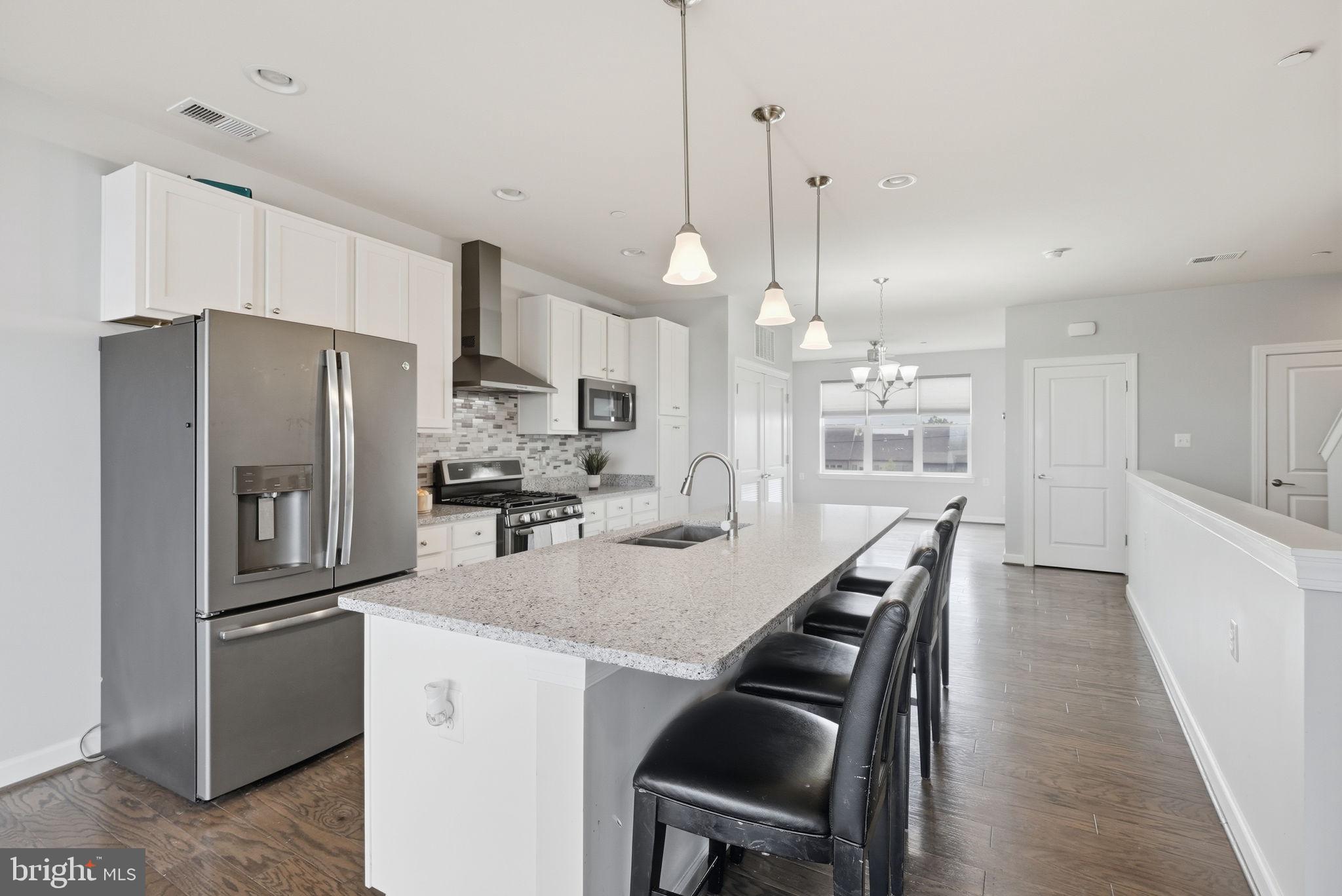 46418 Rilassare Terrace Sterling, VA 20164 - Photo 6 of 27