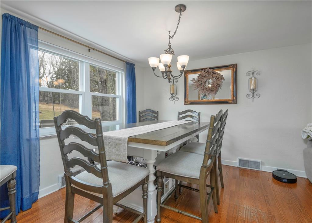 276 Thompsonville Road McMurray, PA 15317 - Photo 5 of 42