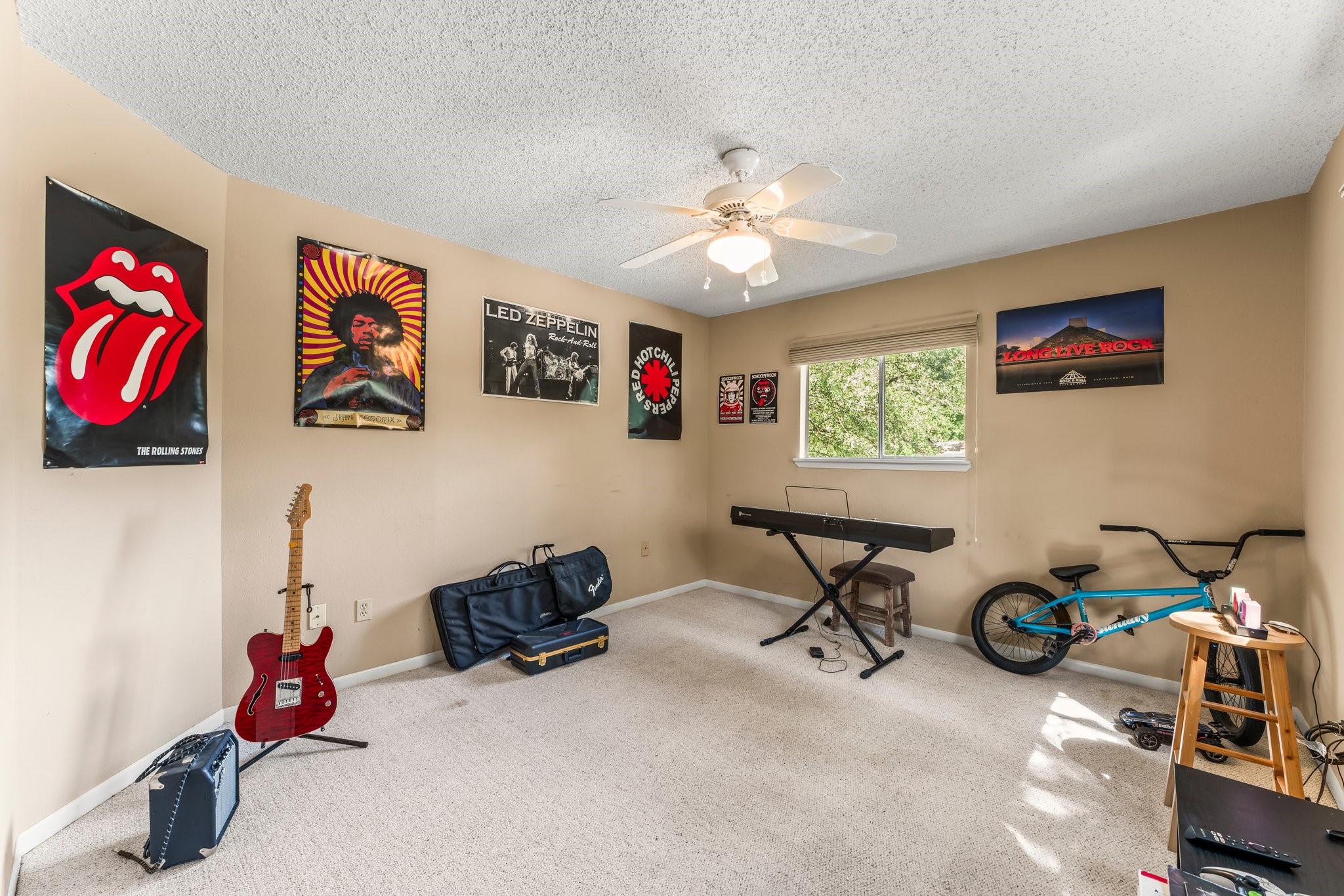6103 Sunnygate Drive Spring, TX 77373 - Photo 21 of 25 a view of a workspace with furniture and a window