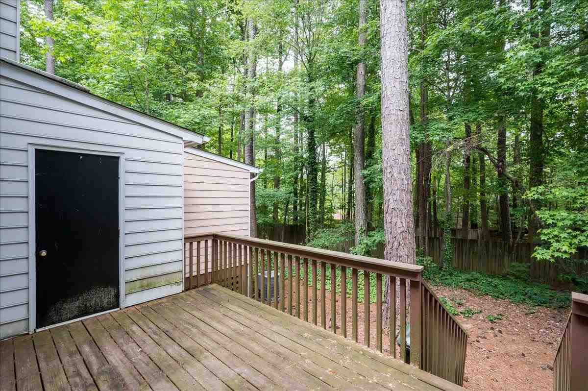 6025 Epping Forest Drive Raleigh, NC 27613 - Photo 18 of 22 Photo 19