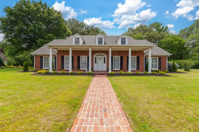 $425,000 | 915 Lee Avenue, Brownsville, TN 38012