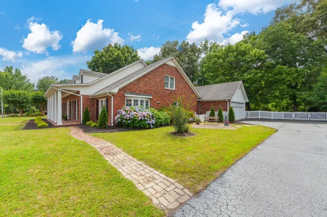 $425,000 | 915 Lee Avenue, Brownsville, TN 38012